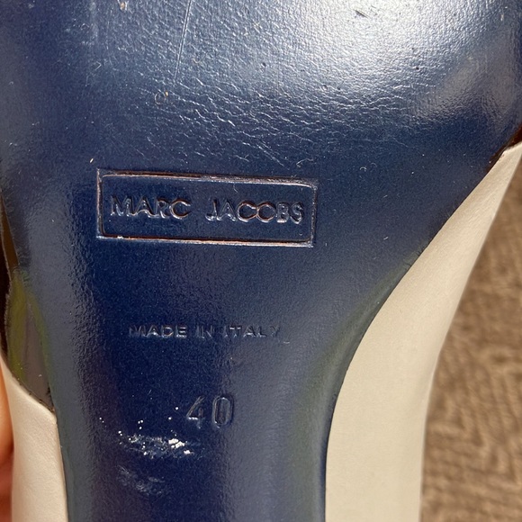 Y2k Vintage Mark Jacobs Black Leather Pointed Toe Kitten Heel Pumps Size 40/9.5 - Picture 4 of 8